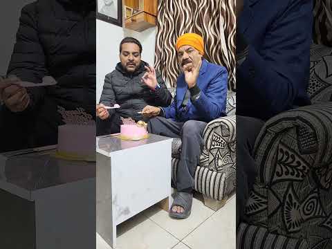 Ravinder dua birthday cake cutting with gursharan singh and hardeep dua