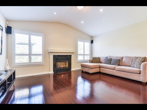 50 Fitzwilliam Avenue Richmond Hill | Virtual Tour