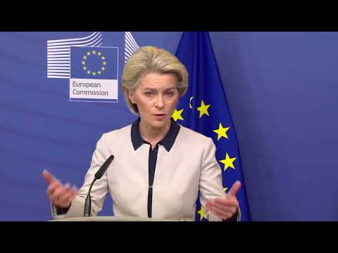 Guerra in Ucraina, Ursula Von Der Leyen: “Sanzioni colpiranno settori strategici dell’economia russa”