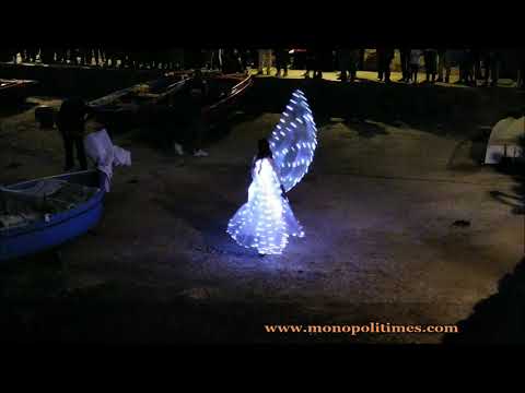 Lo spettacolo della farfalla luminosa al Porto per il #Gozzovigliando