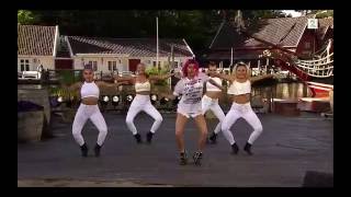 Sommer i Dyreparken 2015 | Alexandra Joner - Cinderella