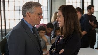 Video trailer för The Intern - Official Trailer [HD]