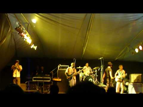 Zé Cafofinho e Suas Correntes - Xirley