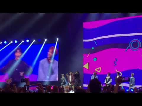 Stray Kids - Happy Song (Boney M cover) at Music Bank in Berlin [FANCAM]