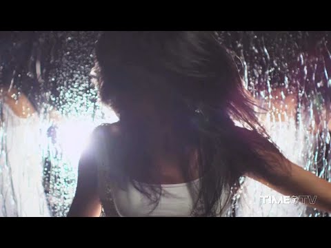 Nadia Ali - When It Rains [Official Video] HD