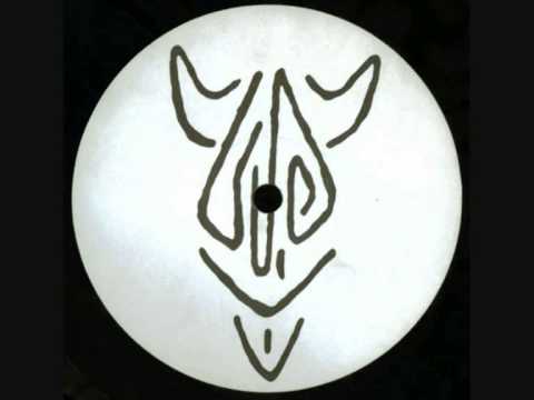 Karas -All That White Stuff- (Fatal Noise 002)