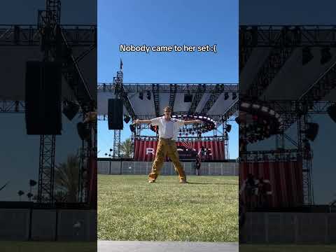 oh well more room to dance🤭 @Revolve #coachella