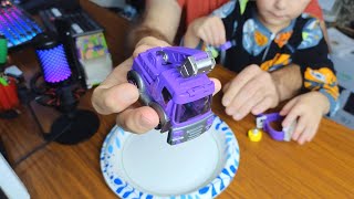 Spinning Tops Battle Set with Excavator Launcher – Wearable
