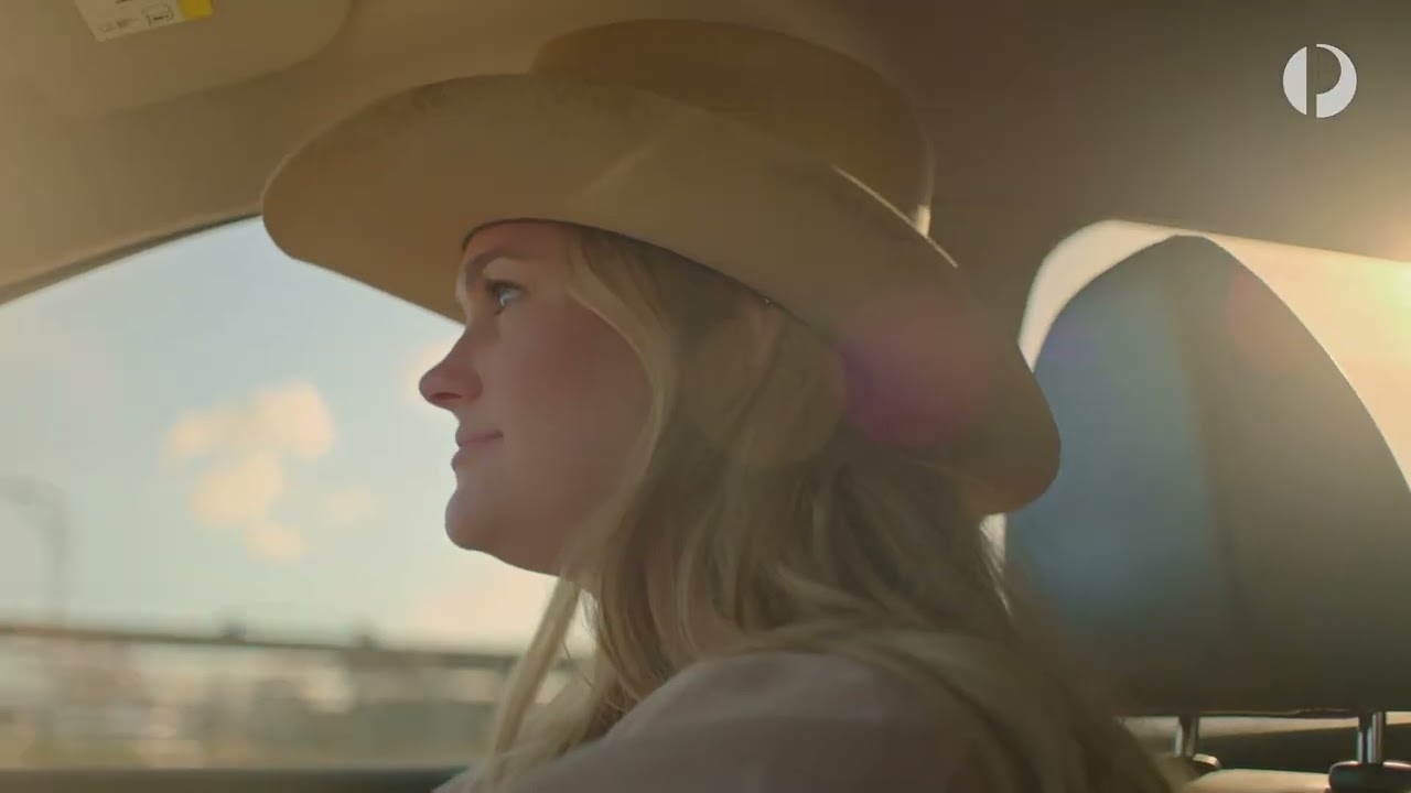 Selling Way Out: PHYLLi Designs