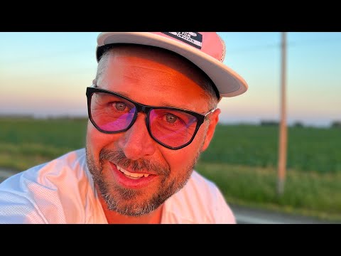 Cycling into South Dakota