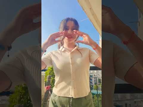 Reetika Khare Hook Step