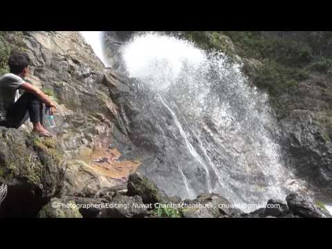 น้ำตกตะกอคะ