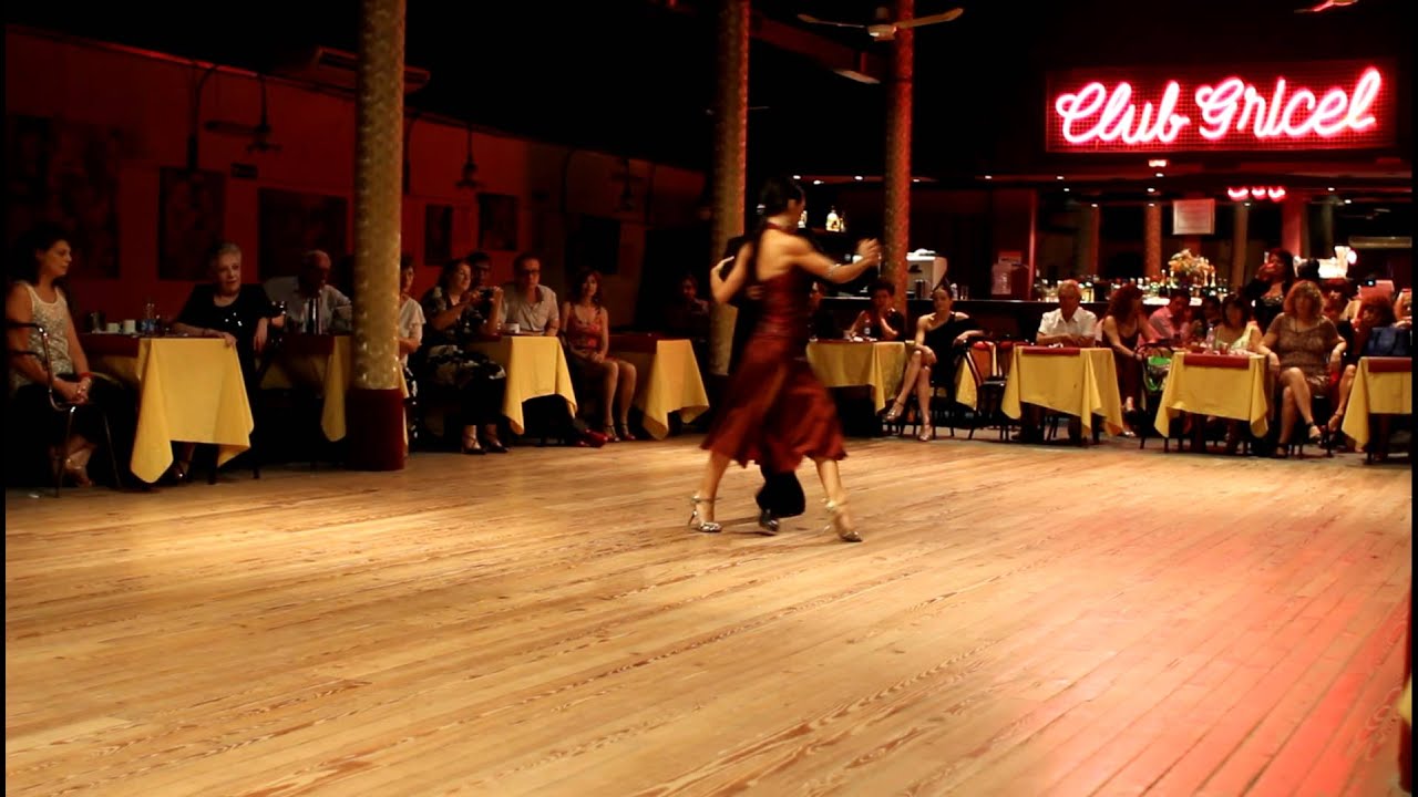 Pablo Giorgini & Noelia Coletti in Club Gricel