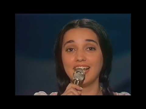 1975 Spain: Sergio and Estíbaliz - Tú volverás (10th place at Eurovision Song Contest in Stockholm)