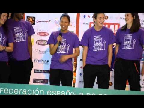 Homenaje (cachito) al Cref Hola en Canal