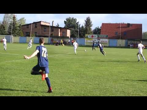 Mecz derbowy  - Motor Praszka  - Budowlami  Strojec 1-2 (1-1)  A KLASA - 29.04.2023r.