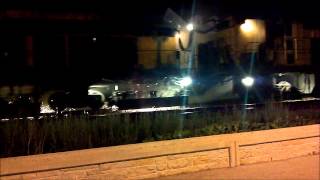 preview picture of video 'Spectacular rail grinding at night, Wauwatosa, WI'