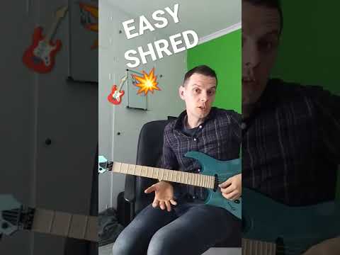 This Is An EASY But SUPER Fast SHRED Lick 🎸💥