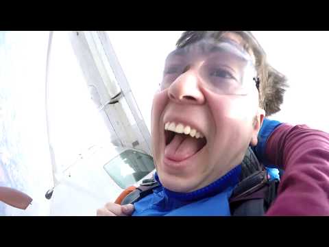 INTZ e CNB de paraquedas!