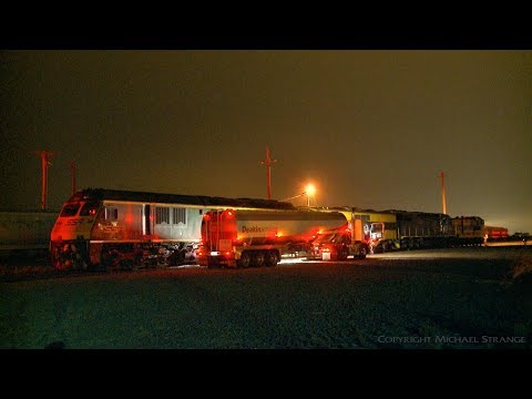Refueling Diesel Locomotives / 6KN7 SSR Grain Train - PoathTV Australian Railways