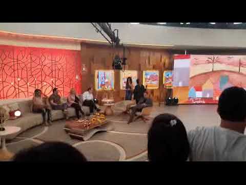 04 Platéia do Programa  Clério e Zenaide no Encontro da Fátima Bernardes 17 05 2019  xvid