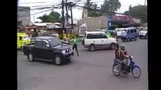 preview picture of video 'Dancing traffic in Tagum City Part 2'