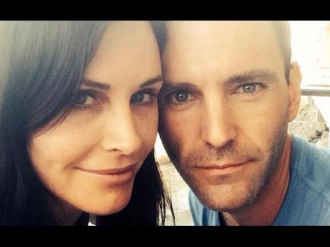 Courteney Cox is Engaged! Snow Patrol Rocker Johnny McDaid Pops the Question