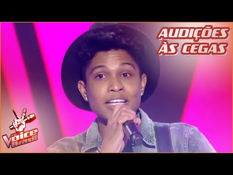 Junior Lord canta 'Sem Você a Vida É Tão Sem Graça' | Audições Às Cegas | The Voice Brasil 2015