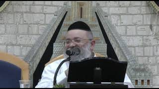 הרב ליאור כחלון,פירוש תהילים,א (הרב ליאור כחלון) - התמונה מוצגת ישירות מתוך אתר האינטרנט יוטיוב. זכויות היוצרים בתמונה שייכות ליוצרה. קישור קרדיט למקור התוכן נמצא בתוך דף הסרטון