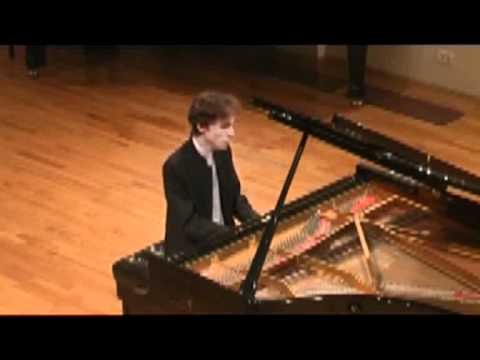 F.Chopin  Sonata u b-molu,op.35   2.Scherzo    izvođač  Stipe Bilić