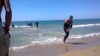 preview picture of video 'Saliendo del agua Campeonato de España acuatlon Altafulla 2014'