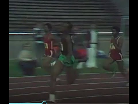 HARALD  SCHMID  VS  EDWIN  MOSES  (1977)  The  Amazing  Run. Berlin ISTAF, Berlin