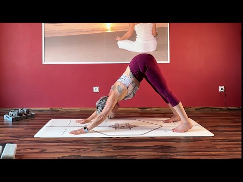 Komme nach der Arbeit an -Abendyoga        #yoga #yogaliebe #yogapractice #yogainspiration