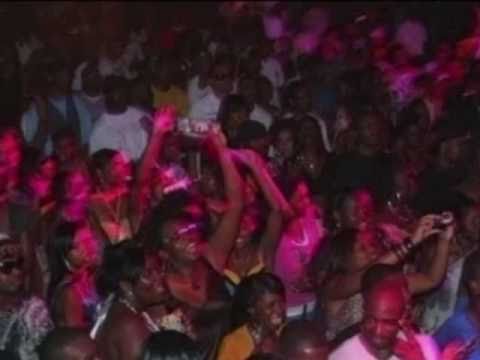 Young Vvs-Get out the Club