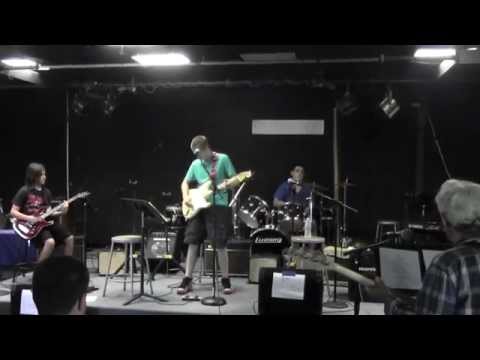 Jake Valois playing at Billy Roues Blues Rock Workshop