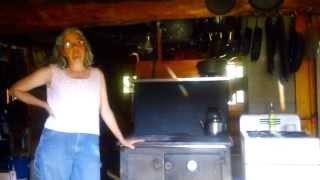 preview picture of video 'Obadiah's: Waterford Stanley Cookstove - Review'