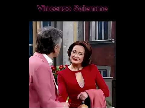 Vincenzo Salemme  #travel #perte #napoli