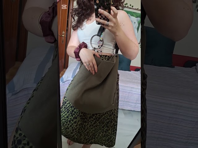 Vídeo relacionado con Sibba 2 Pares de Pendientes de Rana Punk Pendientes Divertidos Pendientes Lindos de Moda Pendientes Desmontables Espeluznantes Mujeres Joyería de Construcción Accesorios Gótico Navidad Acero Aleado