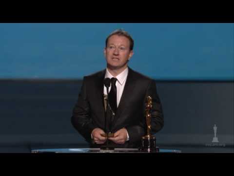 Simon Beaufoy Wins Adapted Screenplay: 2009 Oscars