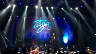 preview picture of video 'Tarja - I Walk Alone @ Minsk, Belarus, 15 November 2014'