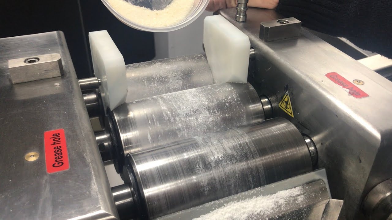 Sugar V.S. Three Roll Mill - grinding large sugar crystal particles