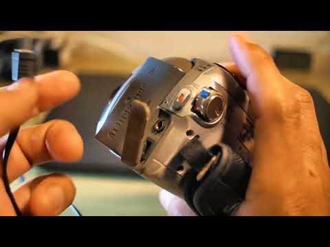 How to charge JVC Everio batteries via camera or charger