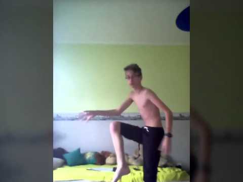 Hogyan öltözz fel 40 mp alatt