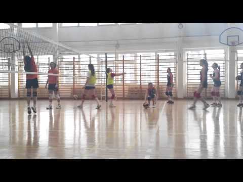 OK "Obrenovac" - OK "TENT" -pionirke zagrevanje