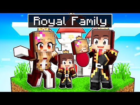 ROYAL FAMILY in Shrek Craft! Minecraft Parody