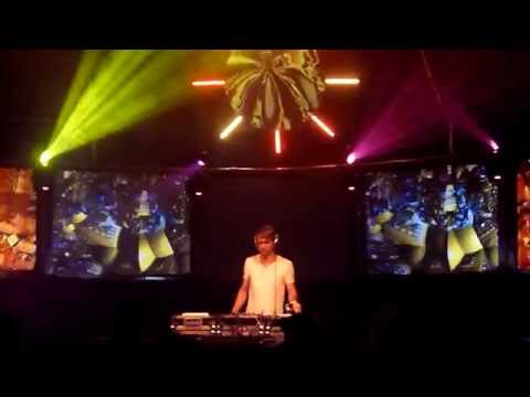 SynSun @ The S- Experience 13.09.14