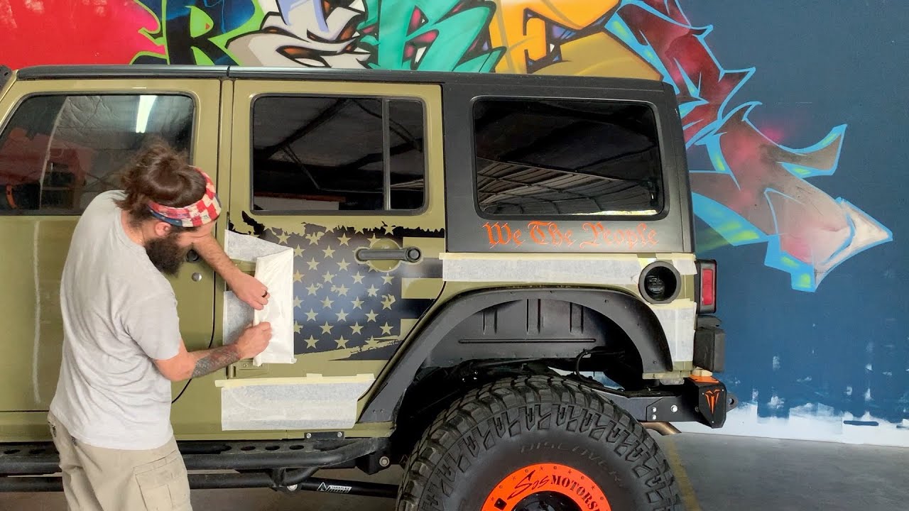 Installing a Large Multi Panel Graphic