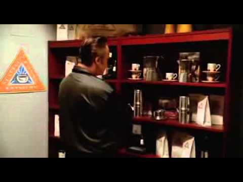 Paulie es a kávézó/Coffee shop Maffiozok