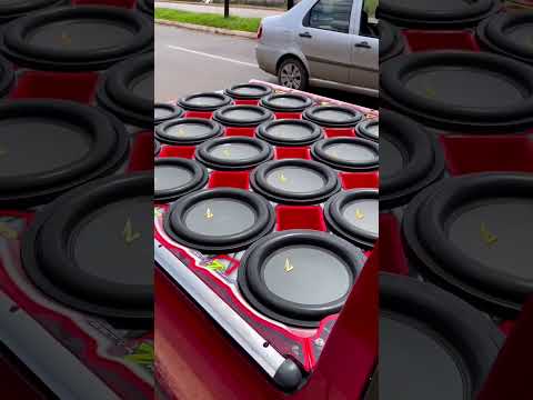 Sava Bass com 24 grave zetta áudio de 900 rms