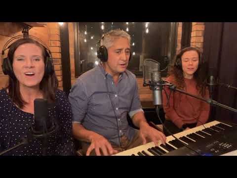 Sabbath Singalong #55 | Sandra Entermann, Paul Fua & Johanna McKay